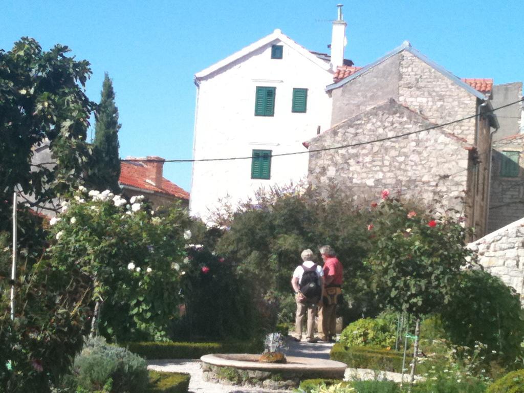 Torriano Holiday *
